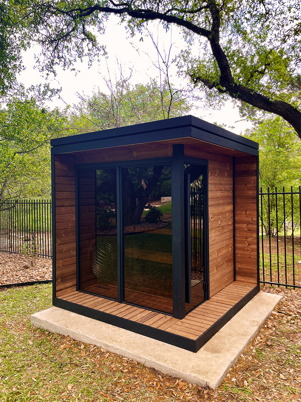 6 Person Outdoor Sauna - Model GL6