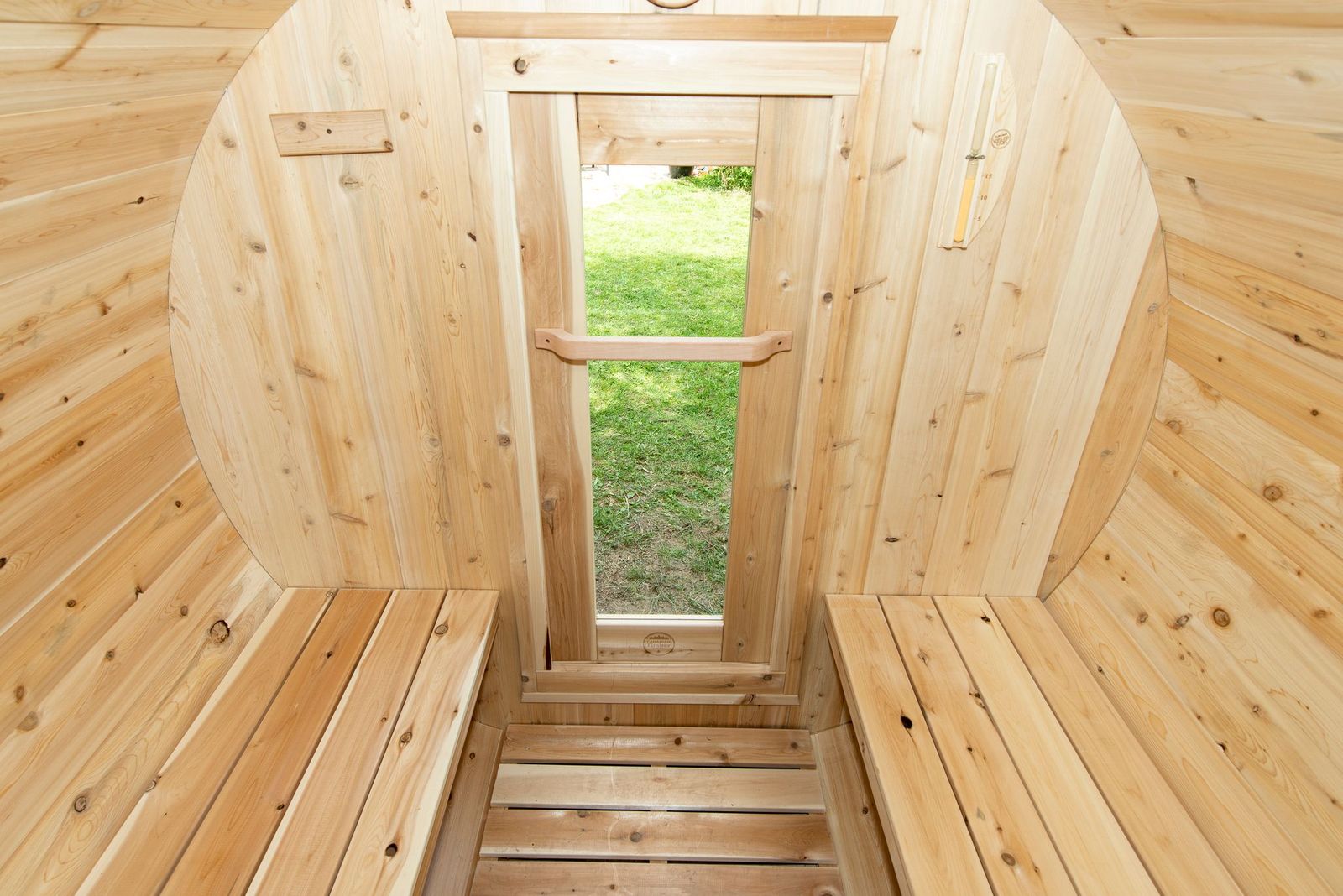 4 person barrel sauna