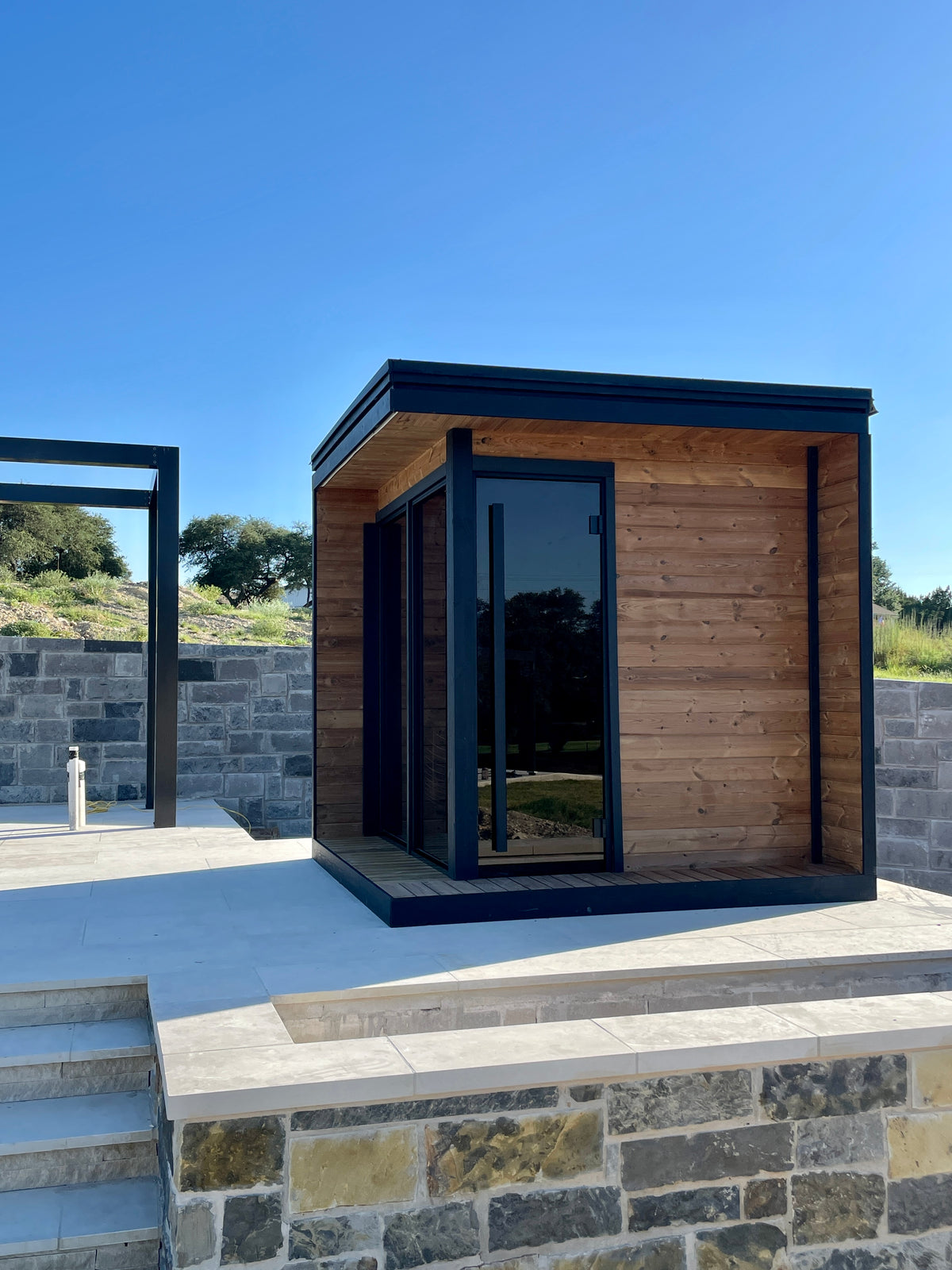 6 Person Outdoor Sauna - Model GL6