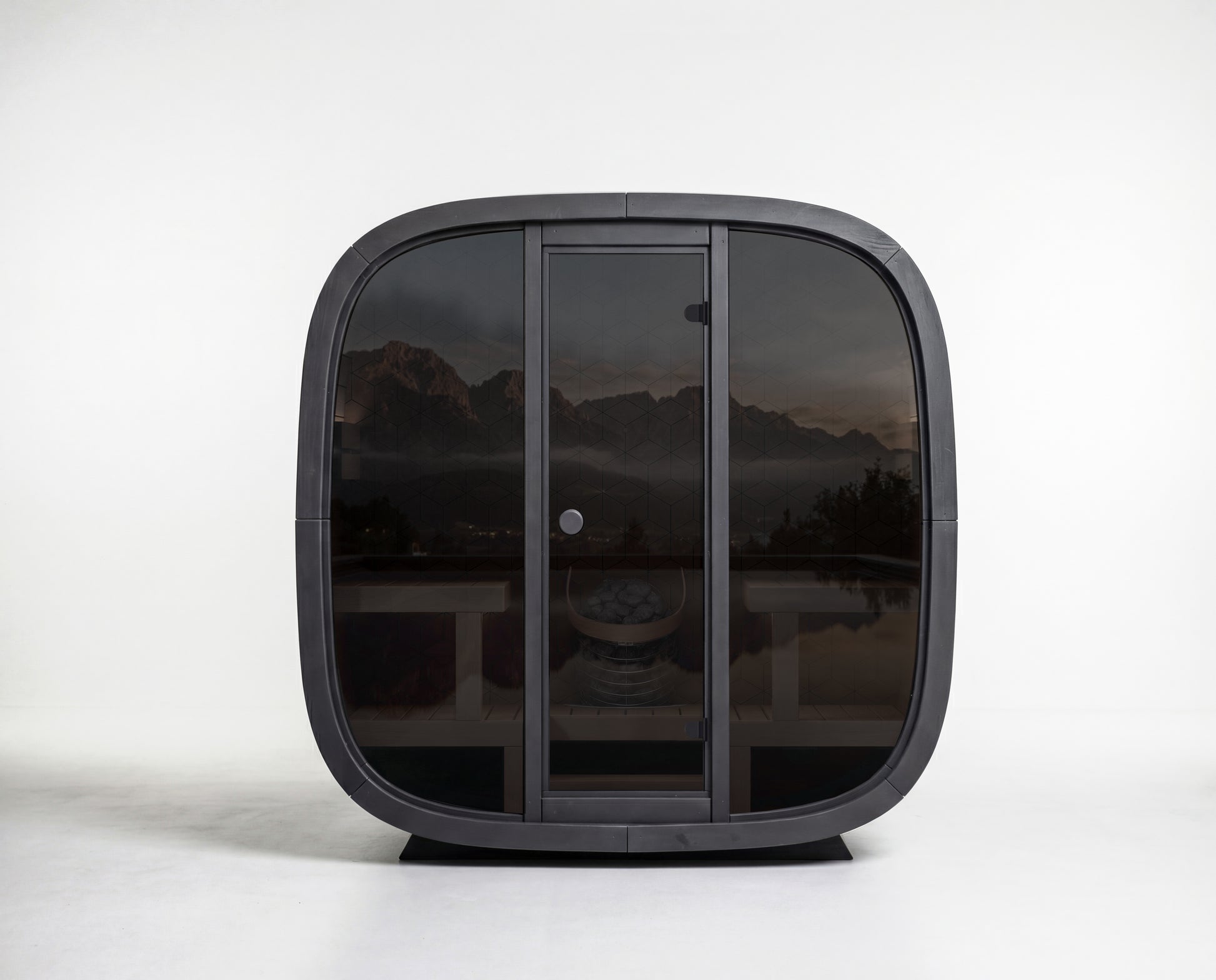 4 Person Outdoor Sauna - Leil® Black Cube Premium