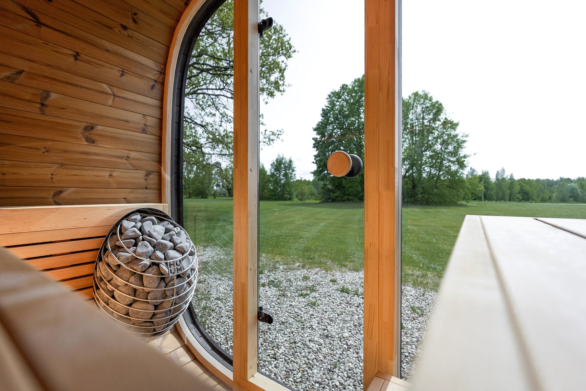 4 Person Outdoor Sauna - Leil® Black Cube Classic