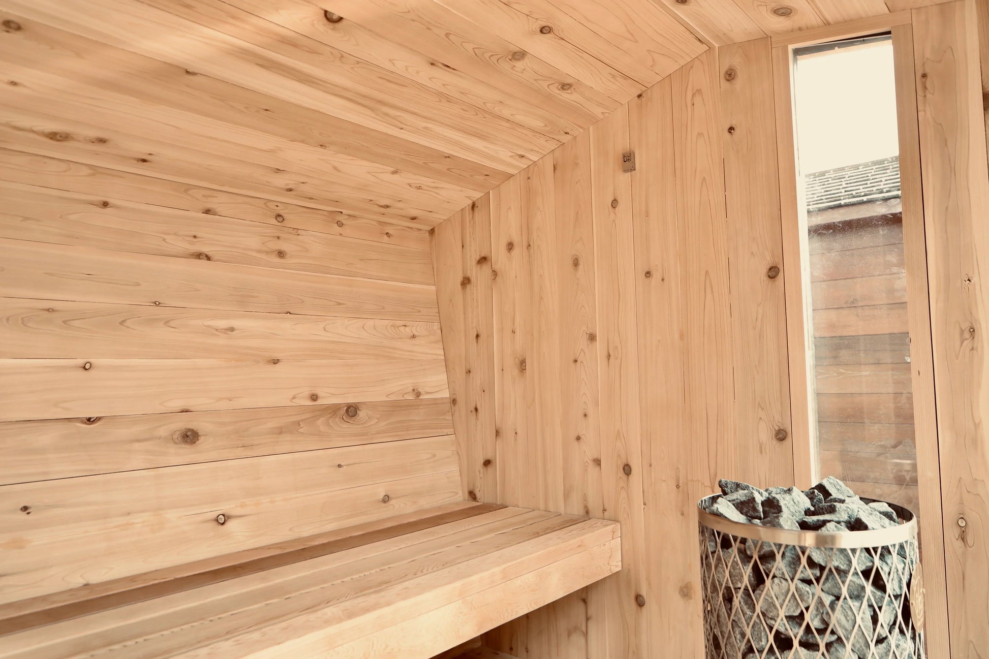 4 Person Outdoor - Vim Oblique