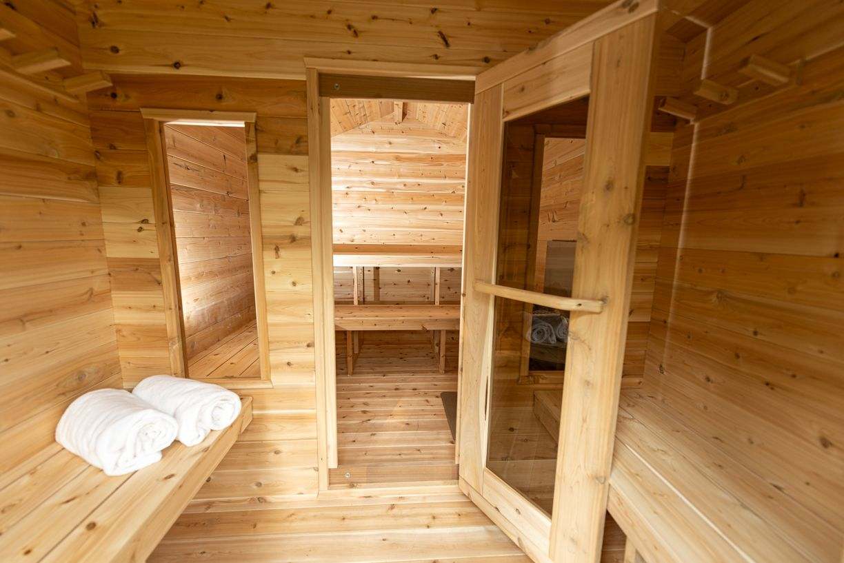 6 person cabin sauna