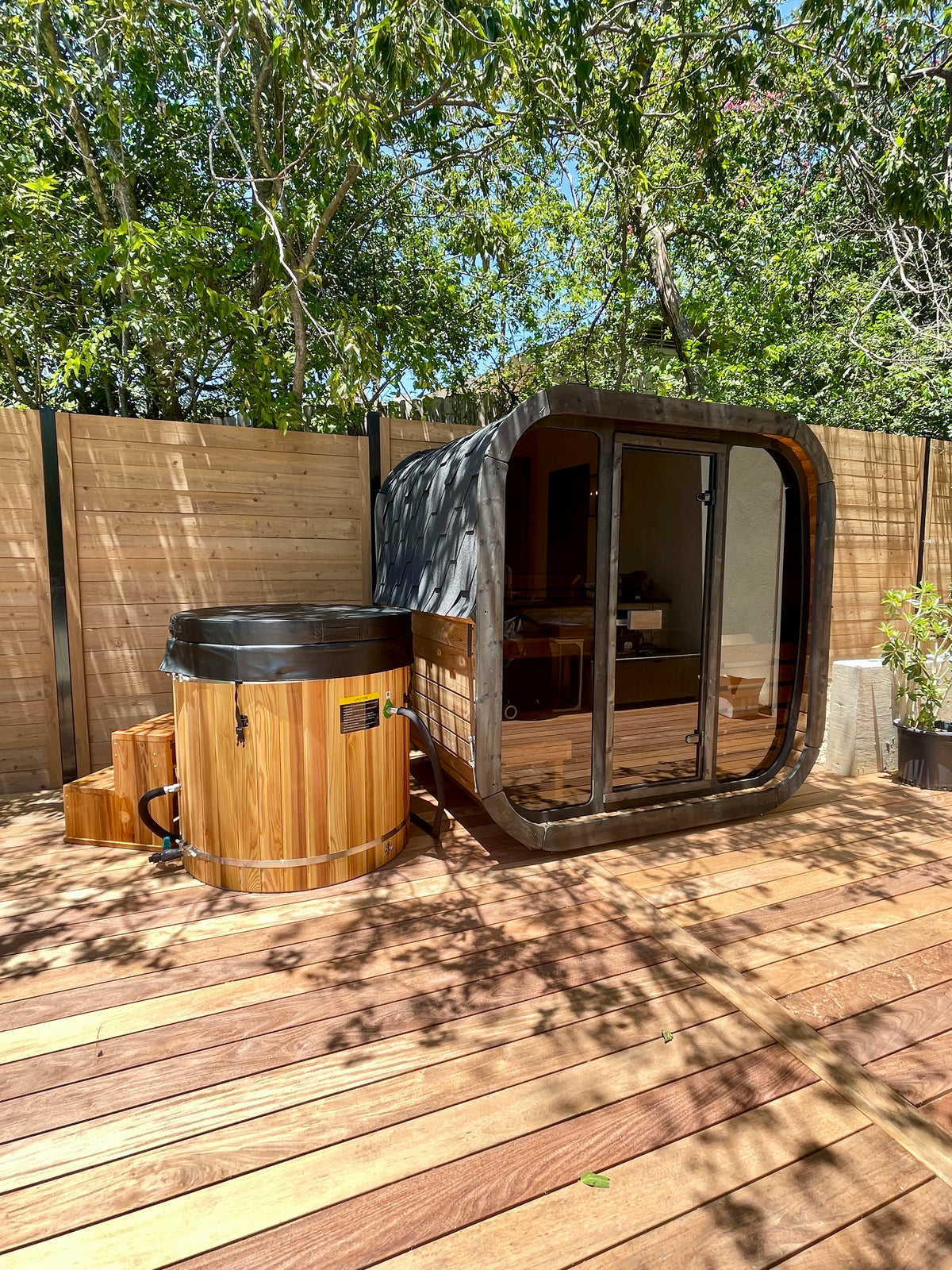 4 Person Outdoor Sauna - Model CL5G