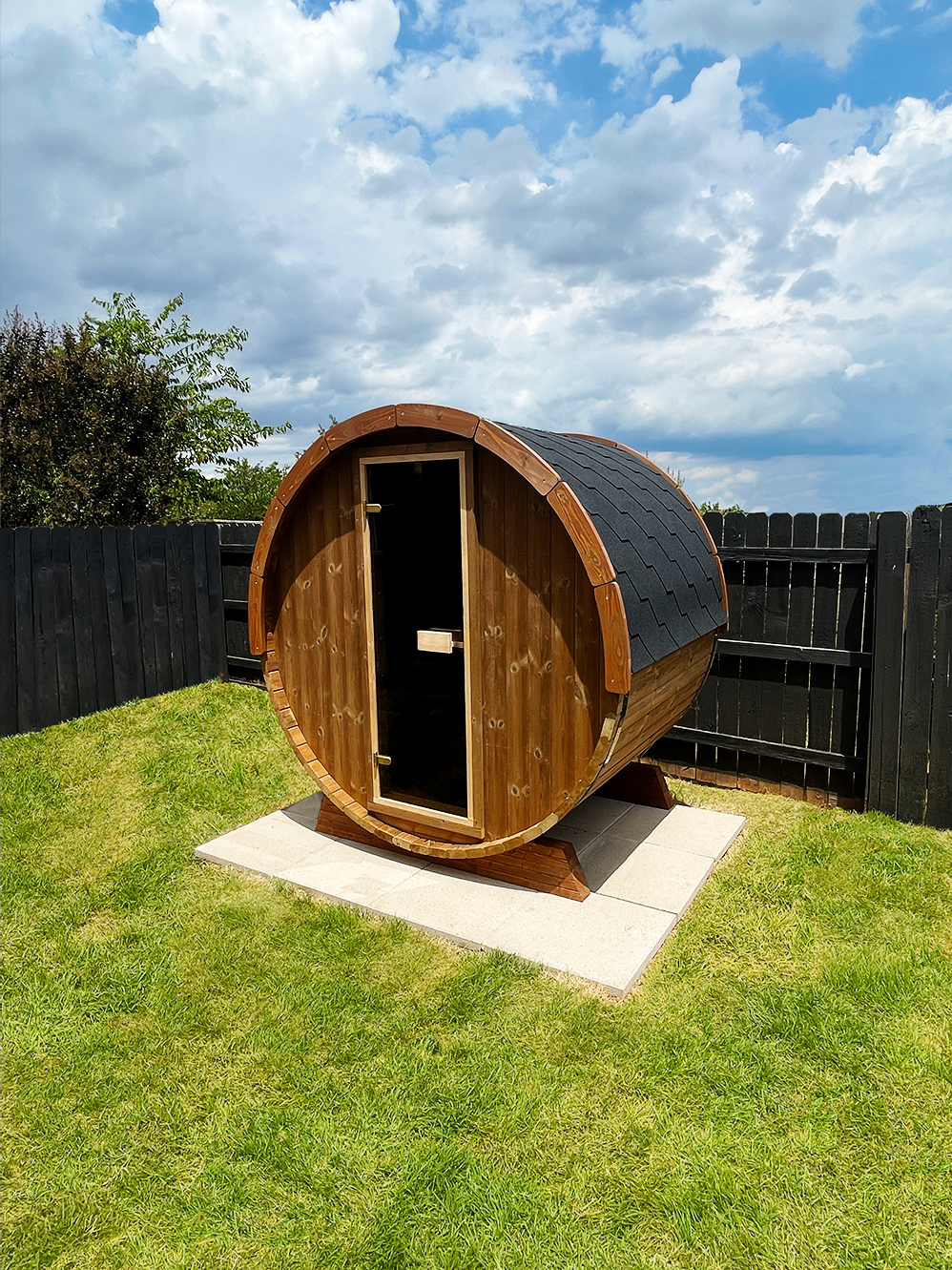 2 Person Barrel Sauna w/ Rear Window - E6W