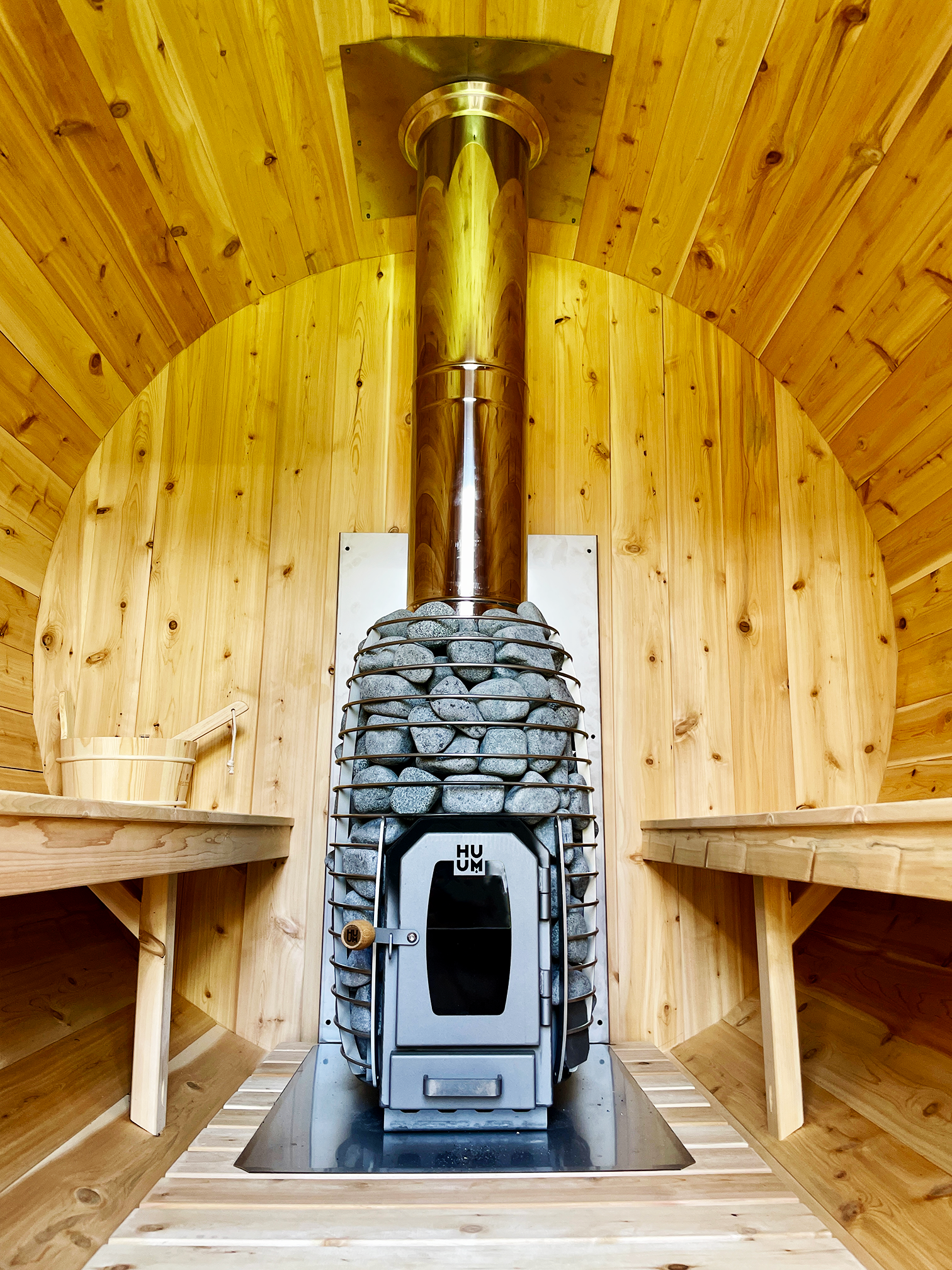 4 Person Outdoor Barrel Sauna with wood burning heater, E7G, Öli Saunas