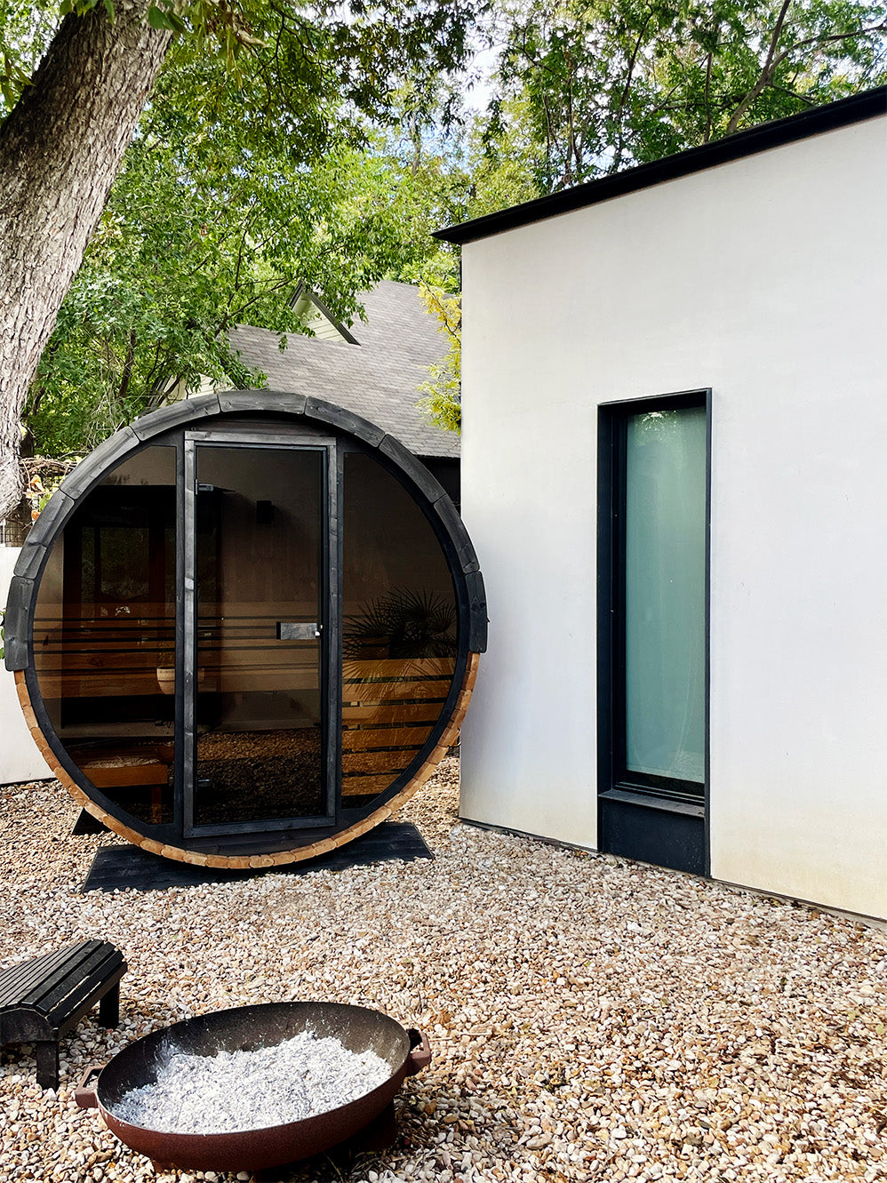 4 Person Outdoor Barrel Sauna installed on gravel in Texas, EE6G, Öli Saunas