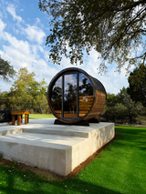 4 Person Outdoor Barrel Sauna installed on concrete patio in Texas, EE6G, Öli Saunas
